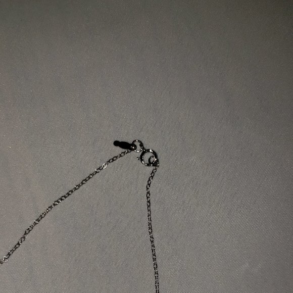 Vintage Amethyst Necklace in Silver Setting - Picture 4 of 5